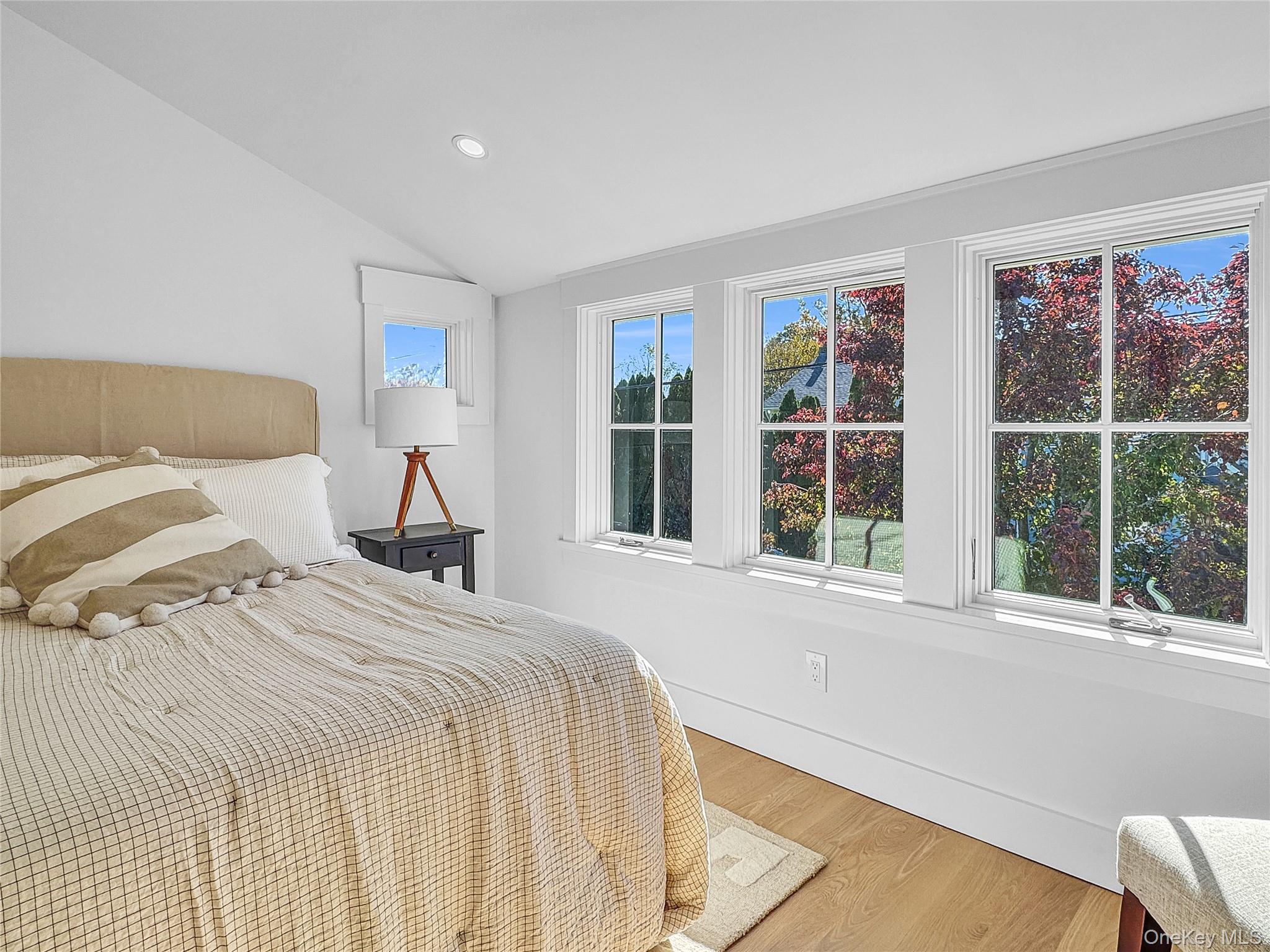 #14 photo, 426 Clark Street, サフォーク郡 Greenport , NY 11944