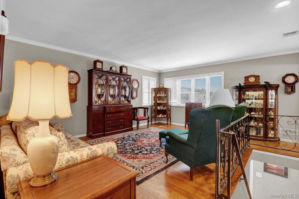 #10 photo, 497 Nassau Avenue, ナッソー郡 Freeport , NY 11520