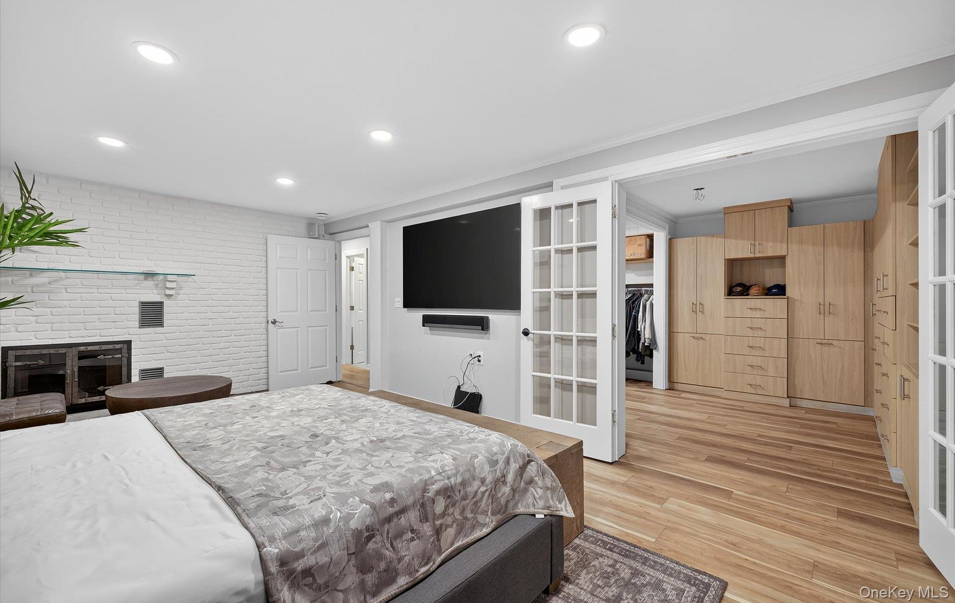 #17 photo, 140 Ocean Avenue, Northport , NY 11768