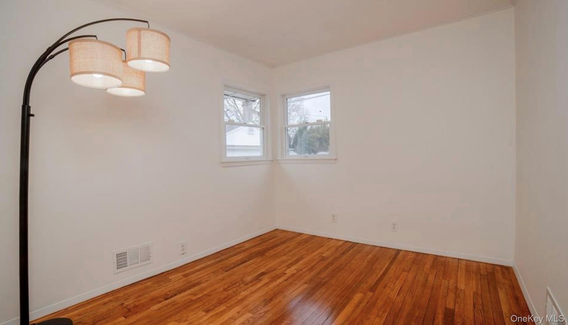 #9 photo, 62 Cedar Street, Hicksville , NY 11801