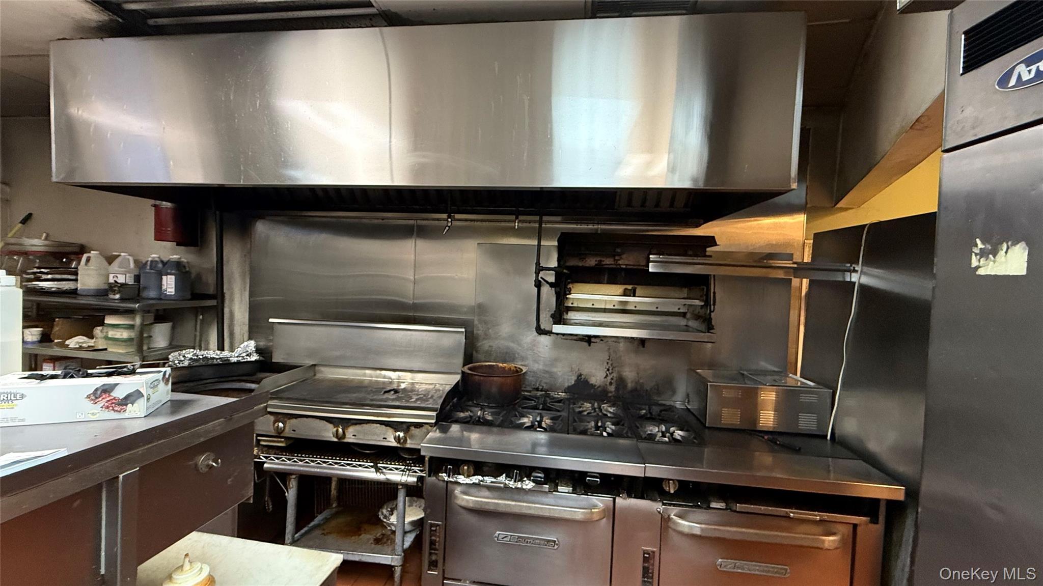 #11 photo, 601 Veterans Highway, サフォーク郡 Hauppauge , NY 11788