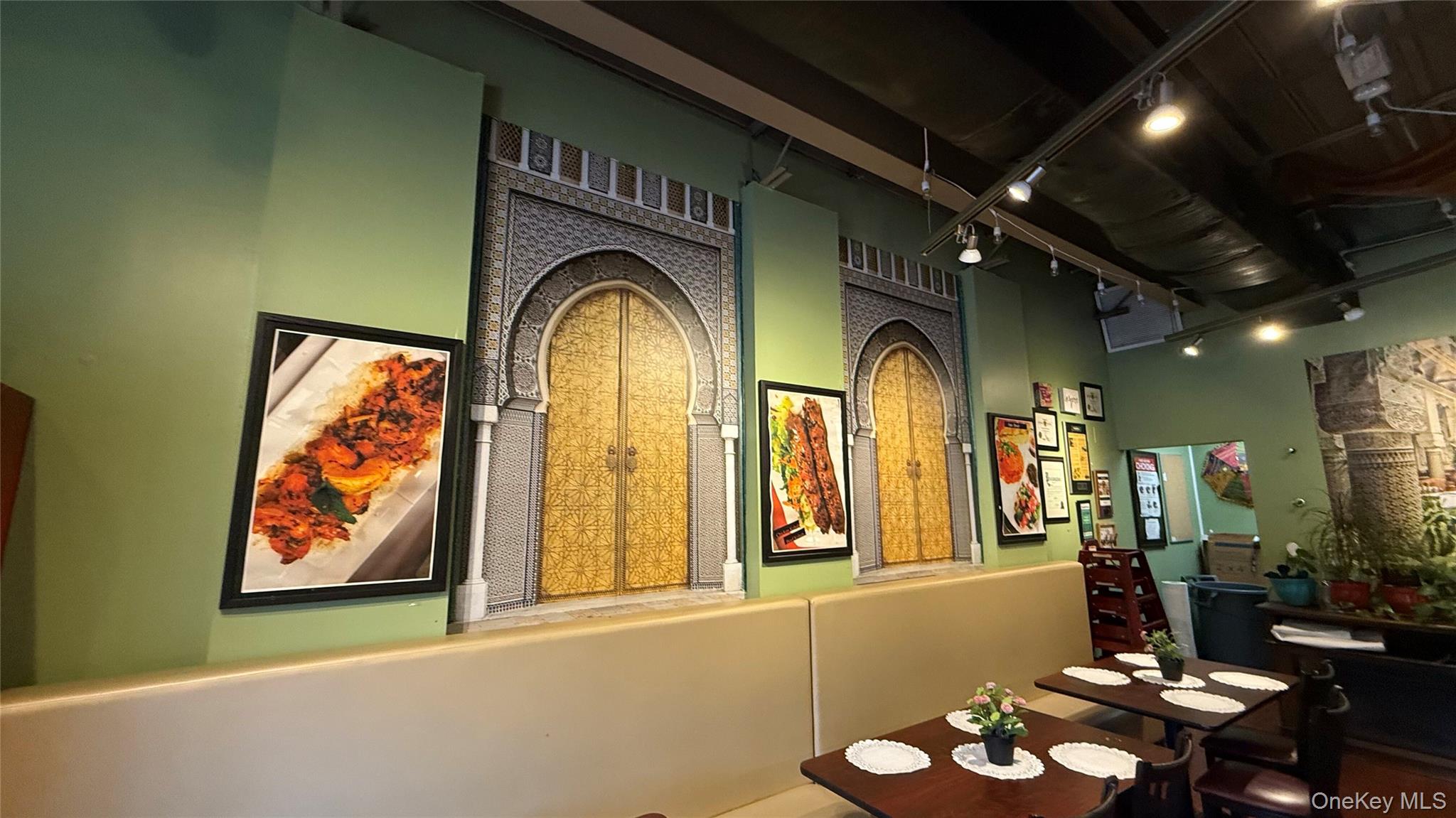 #7 photo, 601 Veterans Highway, サフォーク郡 Hauppauge , NY 11788