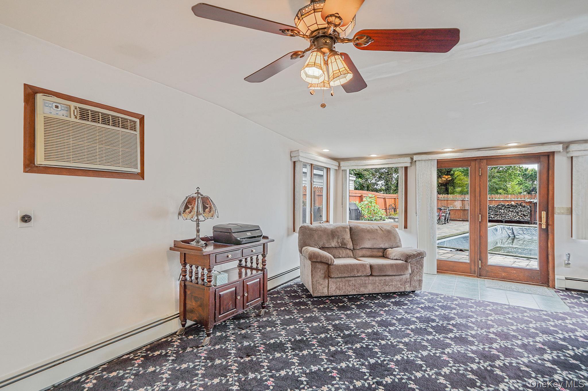 #12 photo, 14 Garden Court, Bay Shore , NY 11706