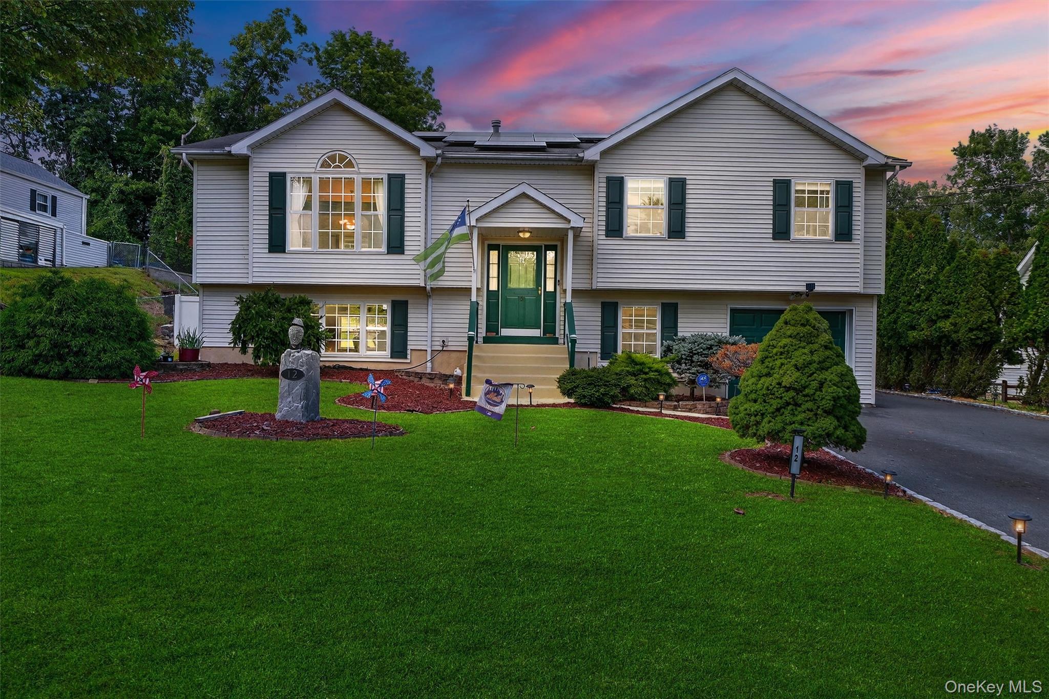 #1 photo, 12 Cedar Lane, Thiells , NY 10984