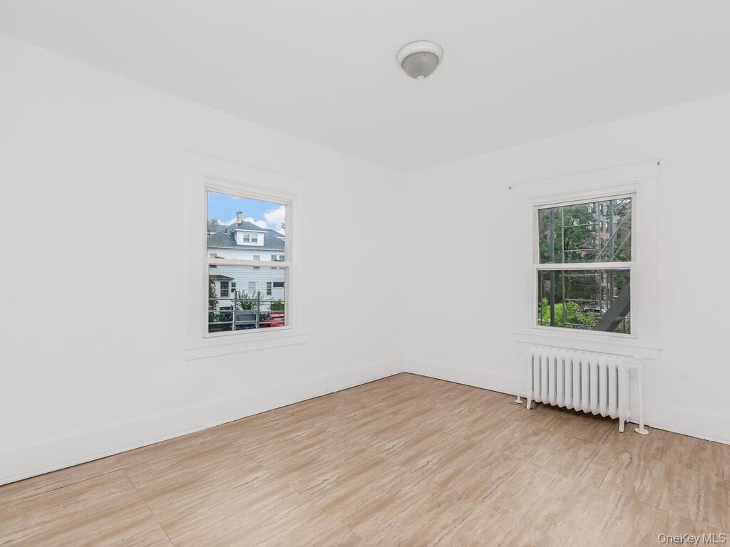 #20 photo, 45 Bayley Avenue, Yonkers , NY 10705