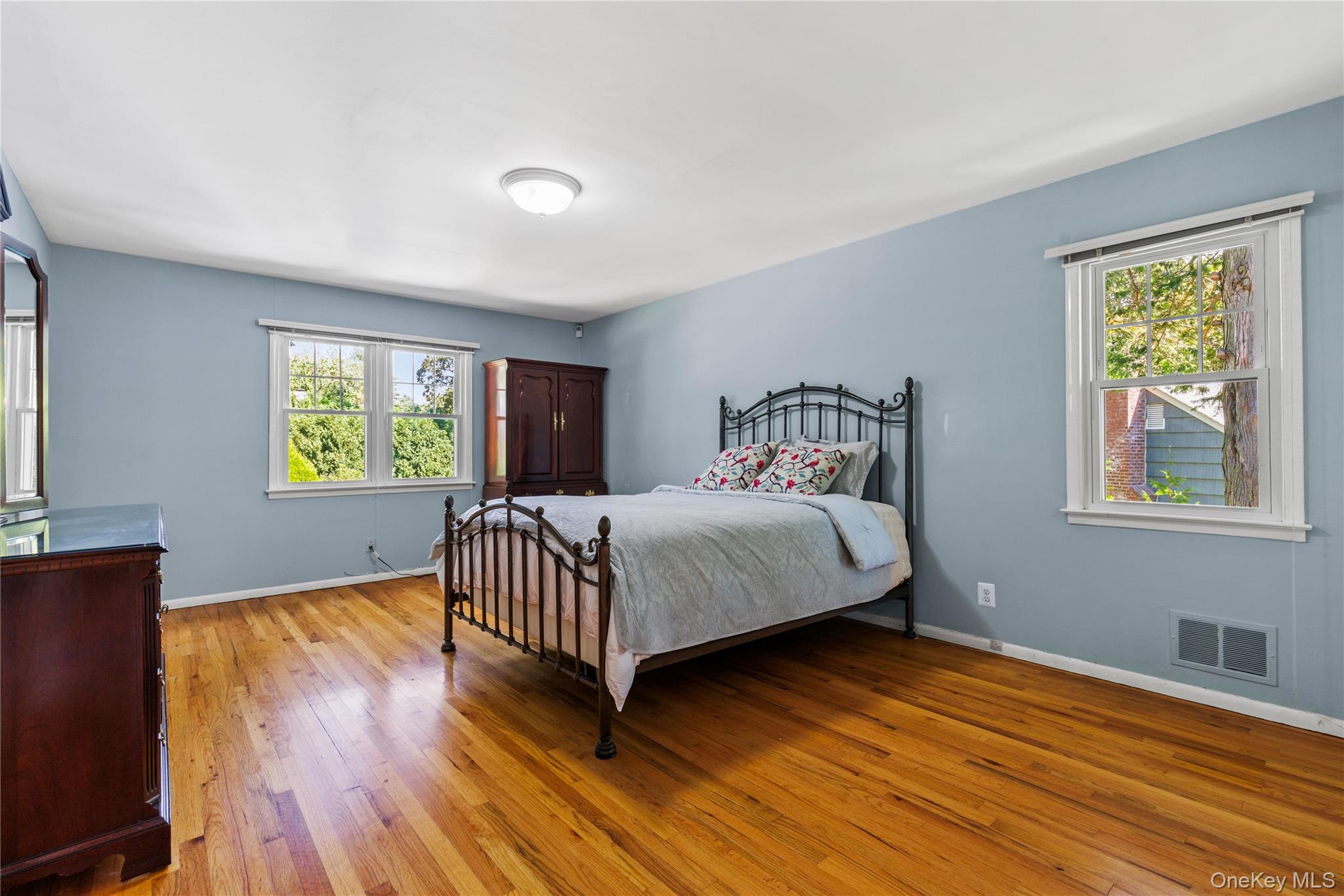 #18 photo, 4 Mark Drive, Rye Brook , NY 10573