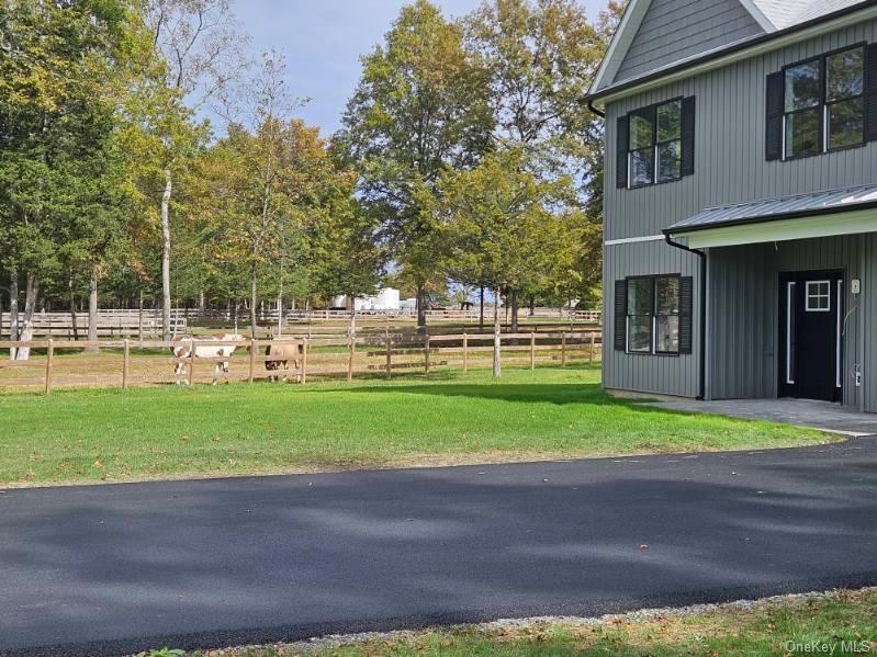 #2 photo, 34 Bigert Drive, New Hampton , NY 10958