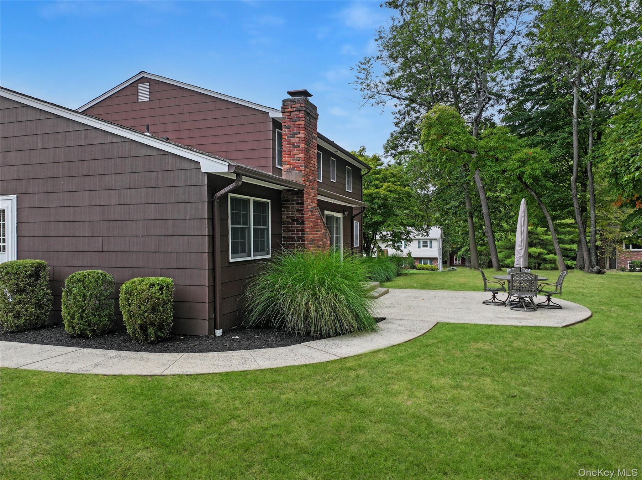 #5 photo, 28 Cardinal Court, West Nyack , NY 10994