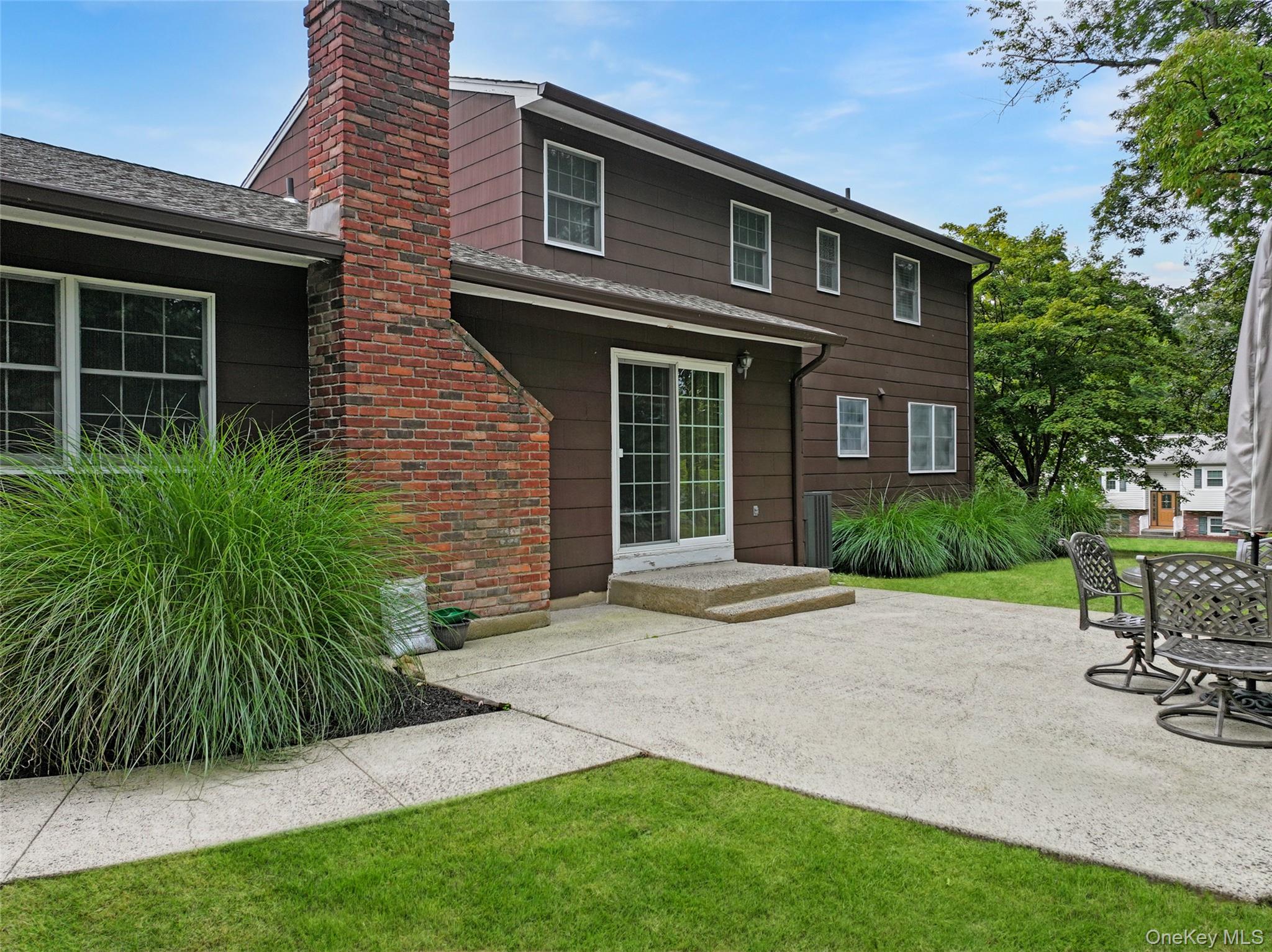 #6 photo, 28 Cardinal Court, West Nyack , NY 10994