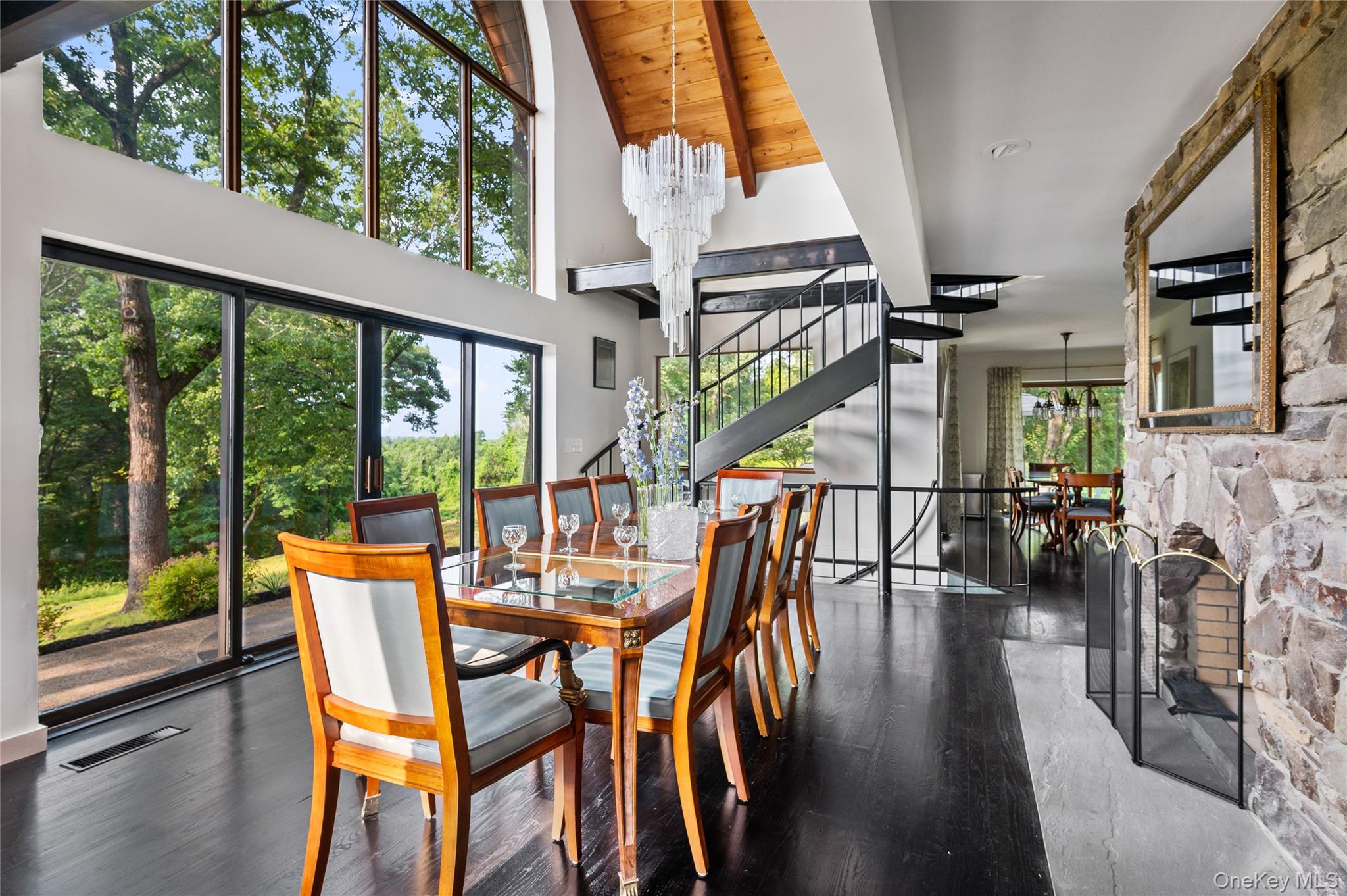 #9 photo, 407 Boulevard, Kingston , NY 12401