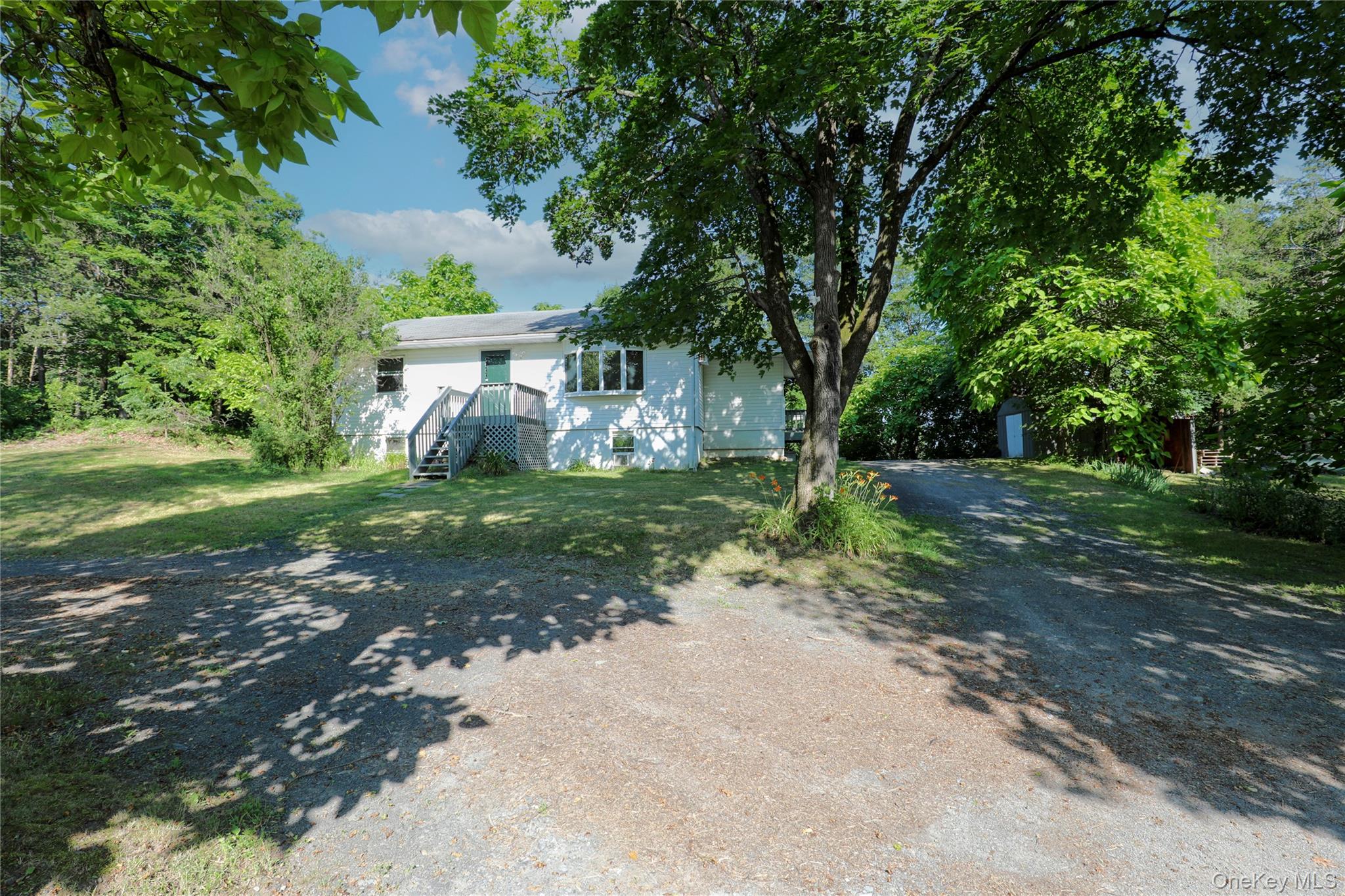 #1 photo, 17-21 Cedar Drive, Lake Katrine , NY 12449