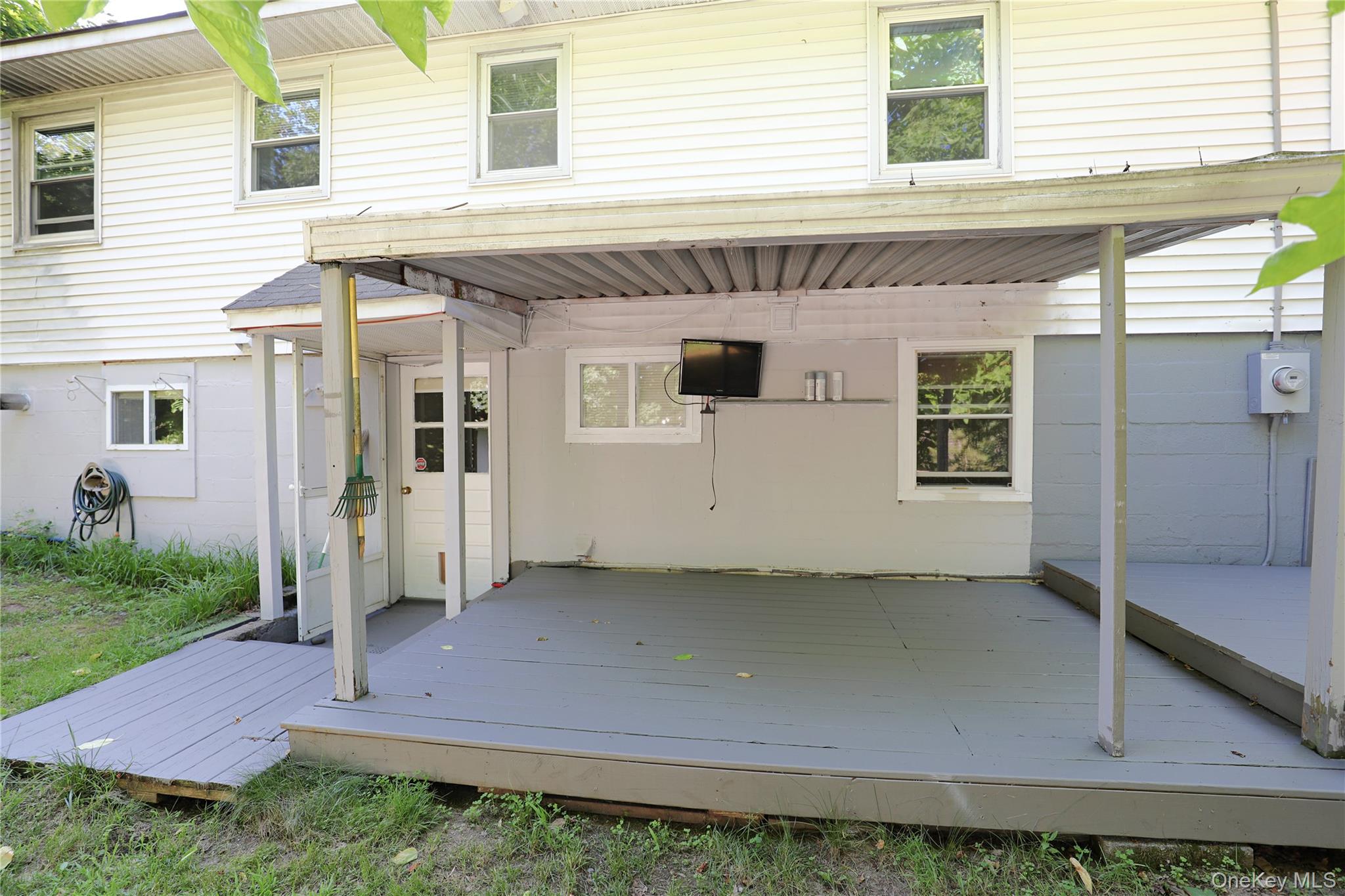 #19 photo, 17-21 Cedar Drive, Lake Katrine , NY 12449