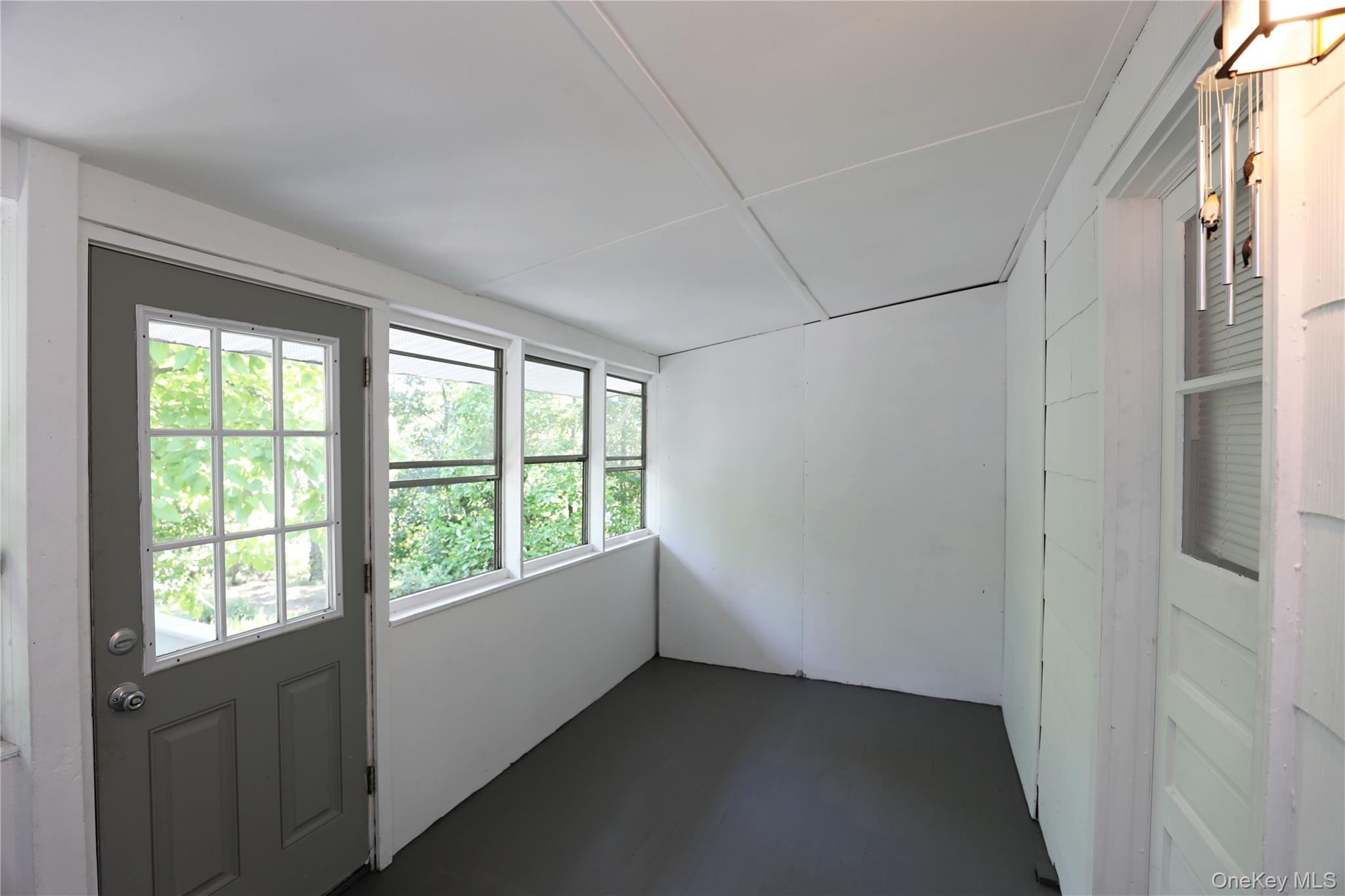 #9 photo, 17-21 Cedar Drive, Lake Katrine , NY 12449