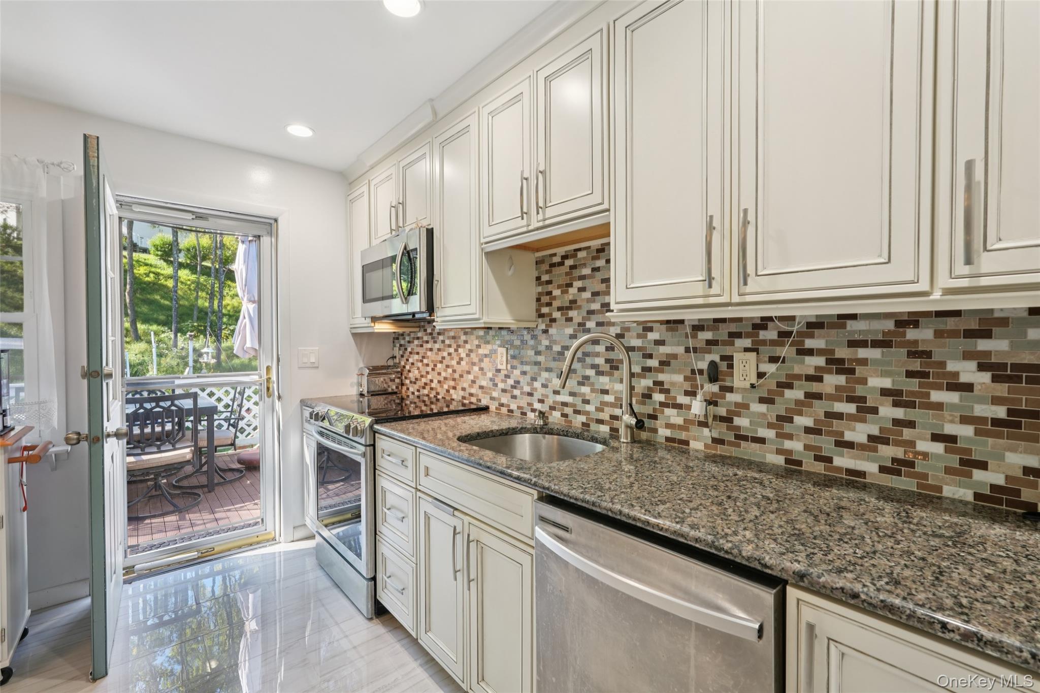 #17 photo, 12 Sturr Lane, Florida , NY 10921