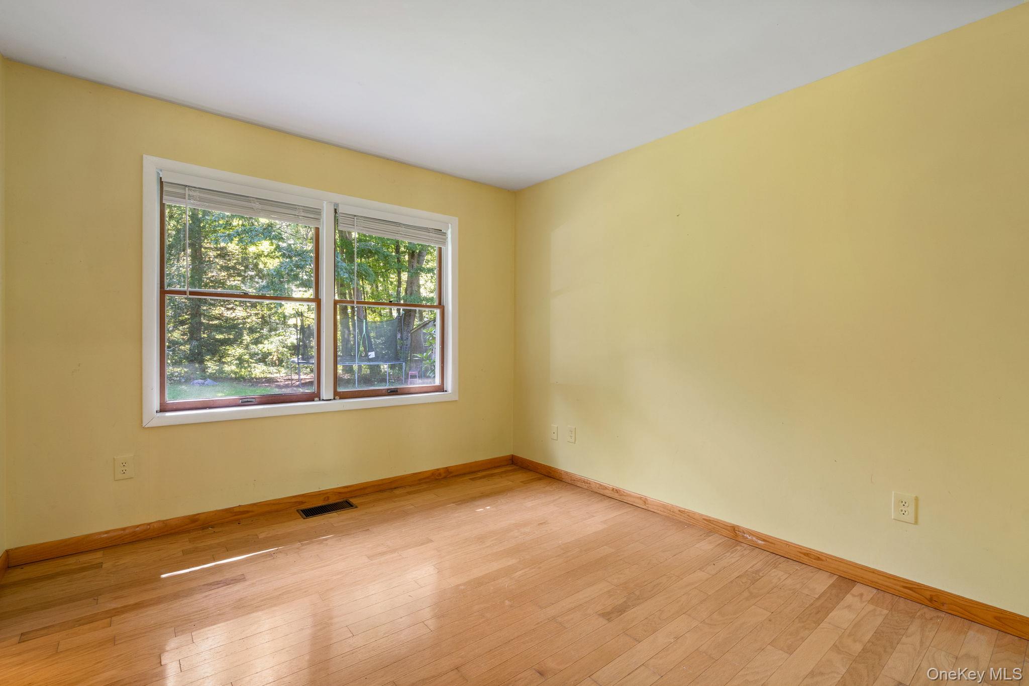 #17 photo, 579 State Route 55, Napanoch , NY 12458