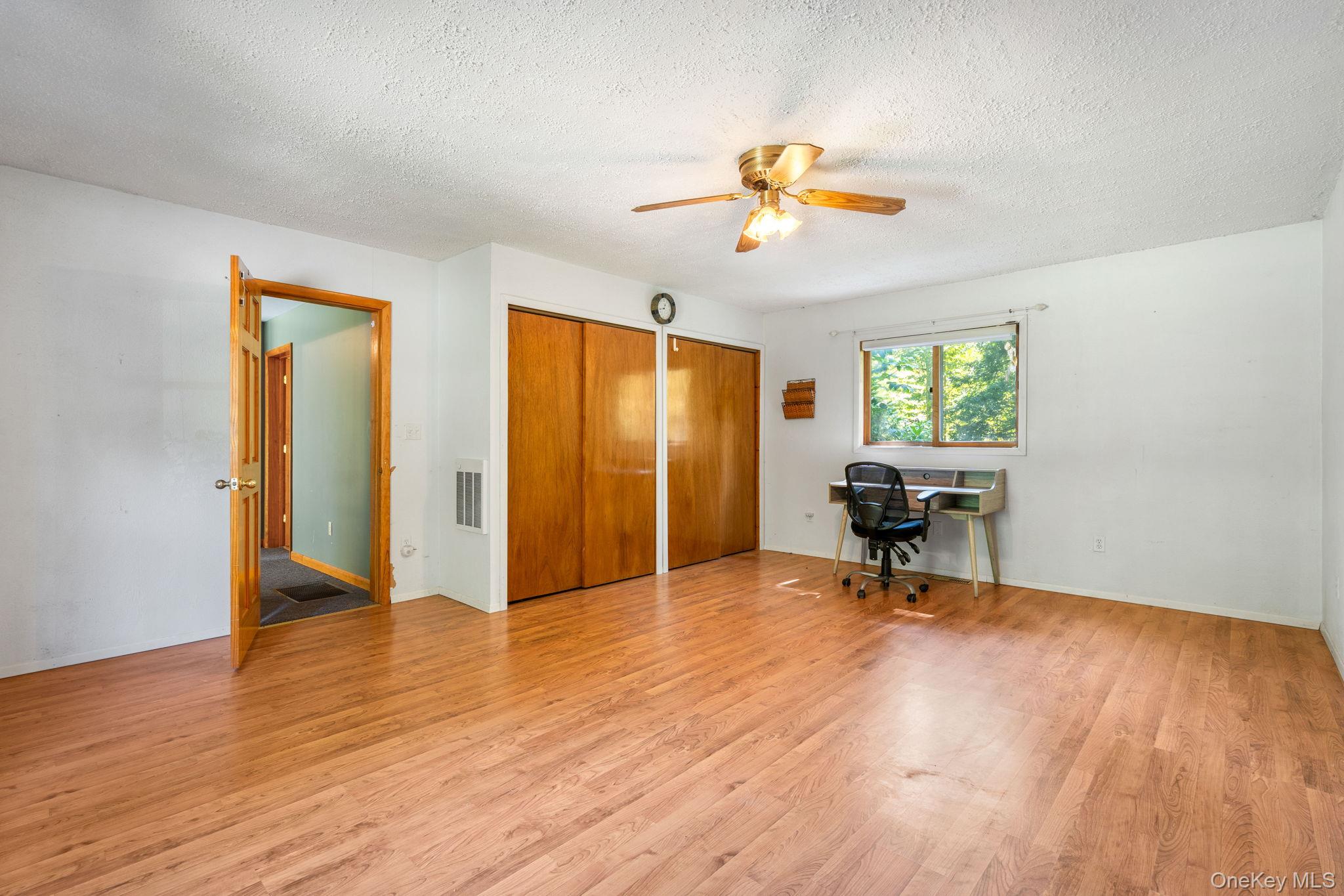 #20 photo, 579 State Route 55, Napanoch , NY 12458