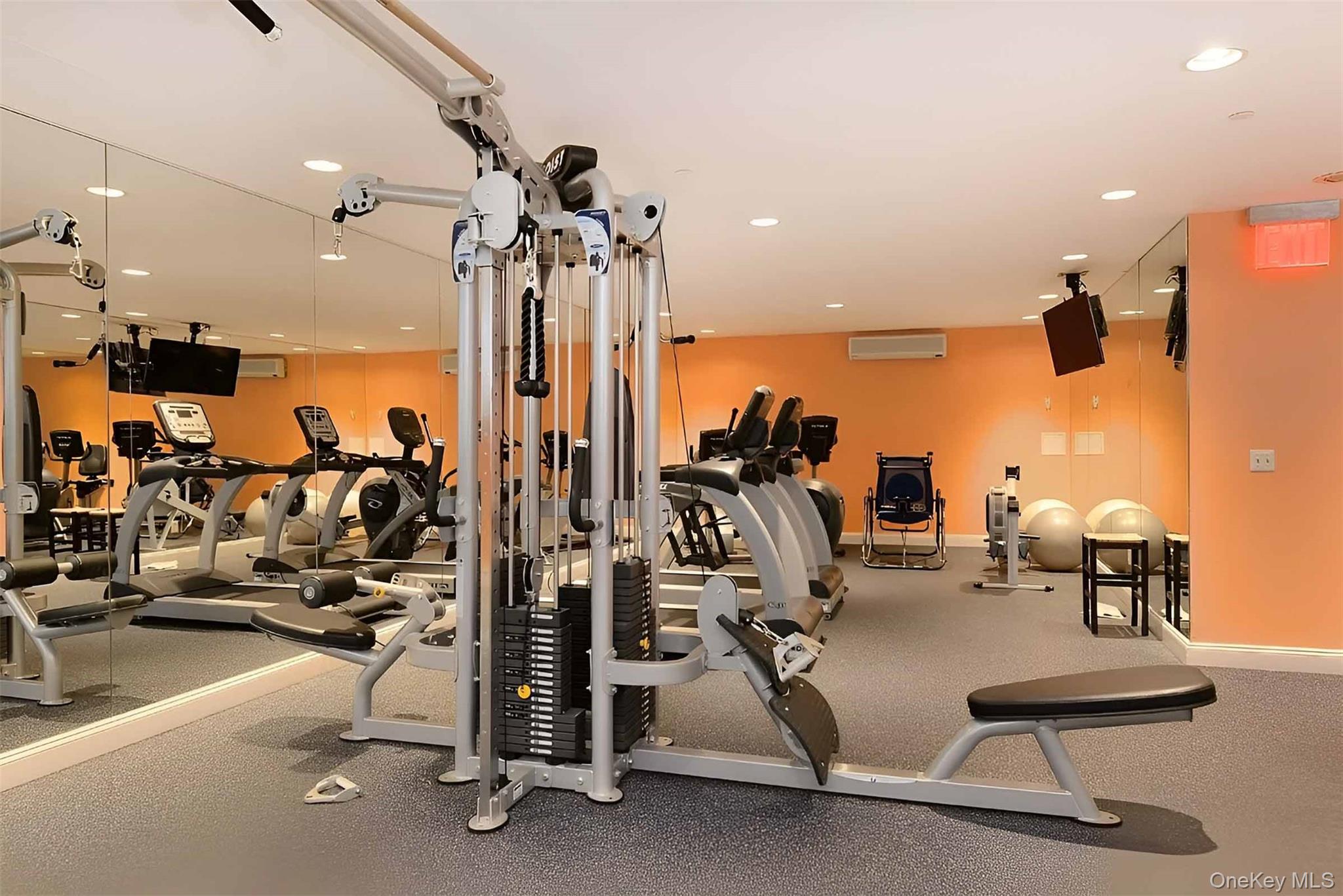 #12 photo, 9935 Shore Road, Brooklyn , NY 11209