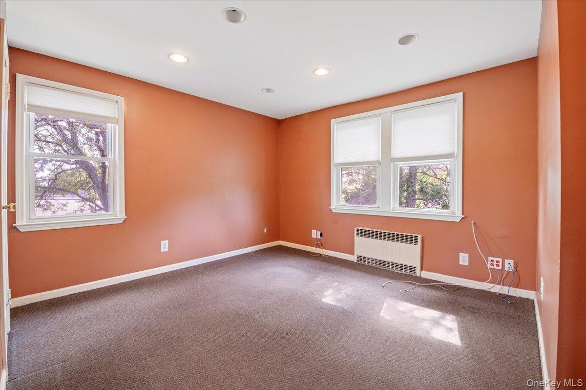 #18 photo, 1553 Broadway, ナッソー郡 Hewlett , NY 11557