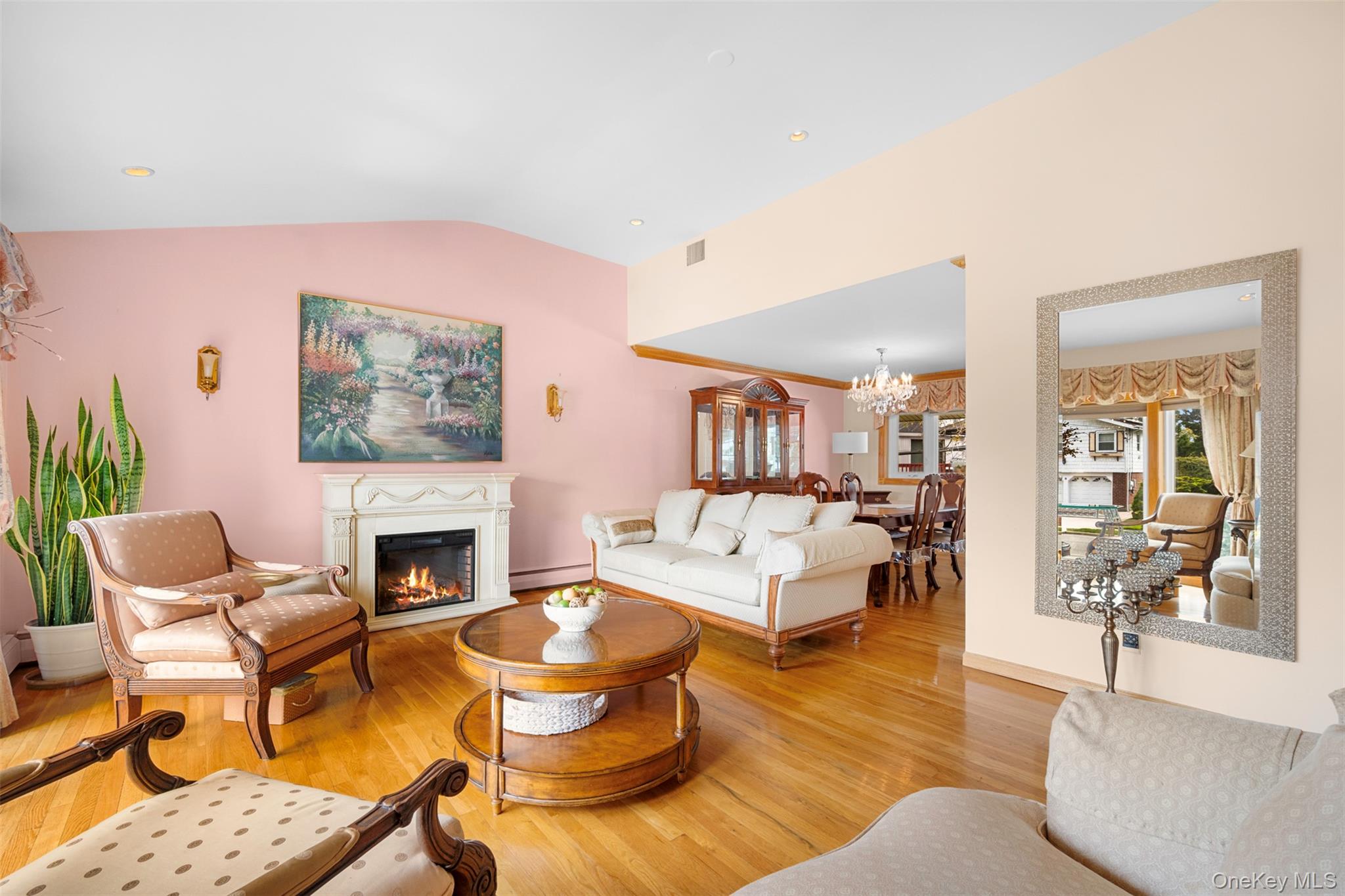 #6 photo, 7 Maxwell Drive, Westbury , NY 11590