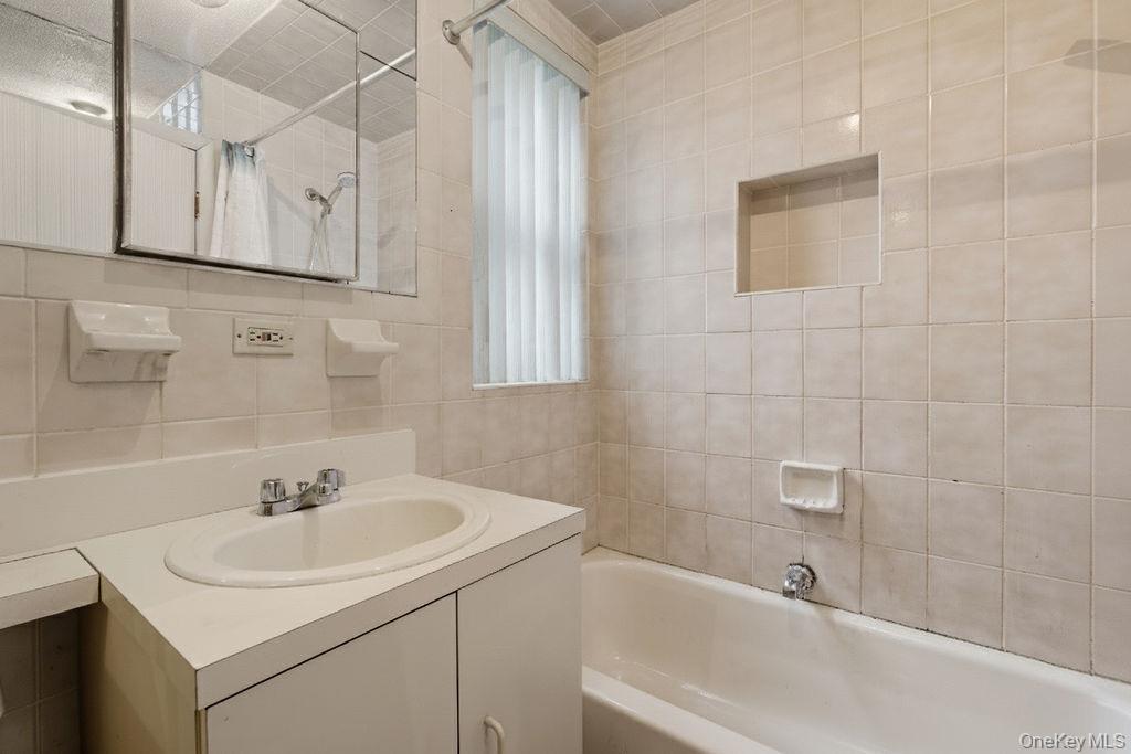 #14 photo, 88-02 102nd Avenue, Ozone Park , NY 11416