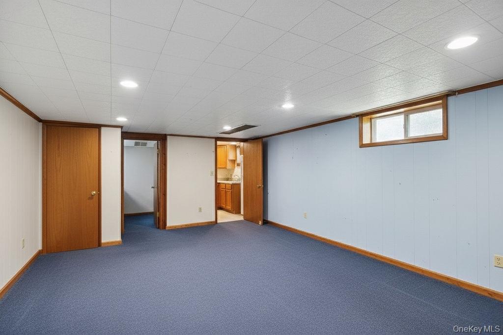 #16 photo, 88-02 102nd Avenue, Ozone Park , NY 11416