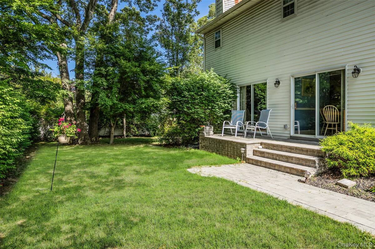 #29 photo, 22 Washington Avenue, Port Jefferson Station , NY 11776