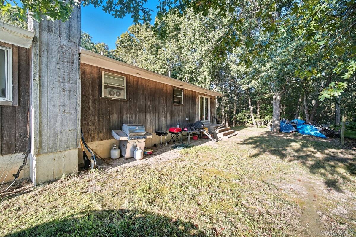 #15 photo, 30 Fords Lane, サフォーク郡 Southampton , NY 11968