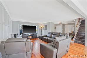 #13 photo, 19 Madison Ave, Deer Park , NY 11729