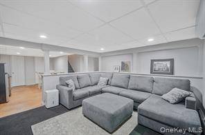 #31 photo, 19 Madison Ave, Deer Park , NY 11729