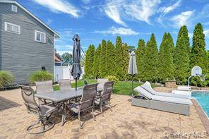 #7 photo, 19 Madison Ave, Deer Park , NY 11729