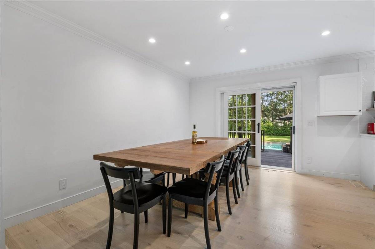 #10 photo, 22 WEST GATE RD, サフォーク郡 Wainscott , NY 11975