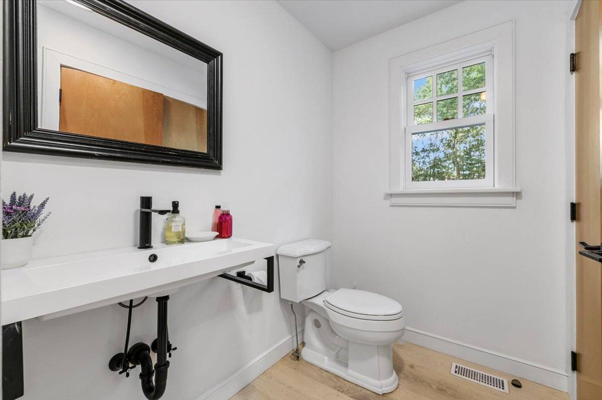 #18 photo, 22 WEST GATE RD, サフォーク郡 Wainscott , NY 11975