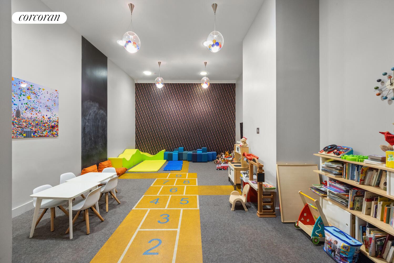 #12 photo, 25 BROAD Street, マンハッタン Financial District , NY 10004