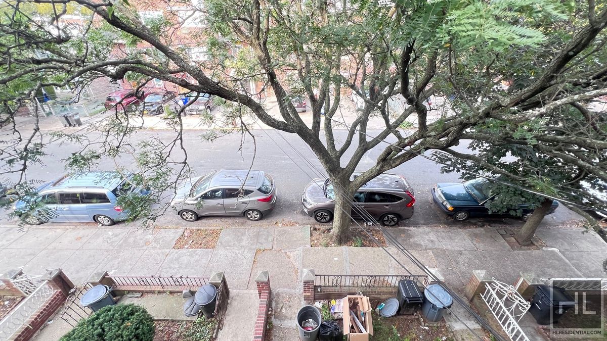 #19 photo, 2070 E 55th Street, ブルックリン区 Mill Basin , NY 11234