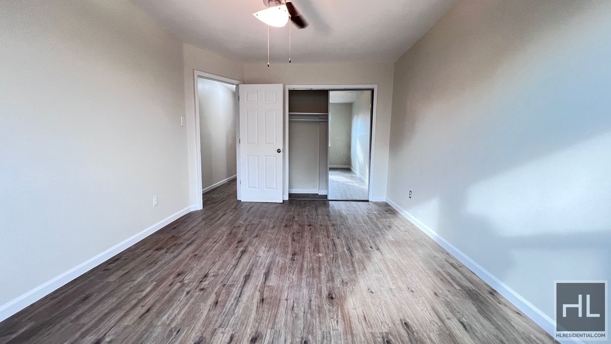 #8 photo, 2070 E 55th Street, ブルックリン区 Mill Basin , NY 11234