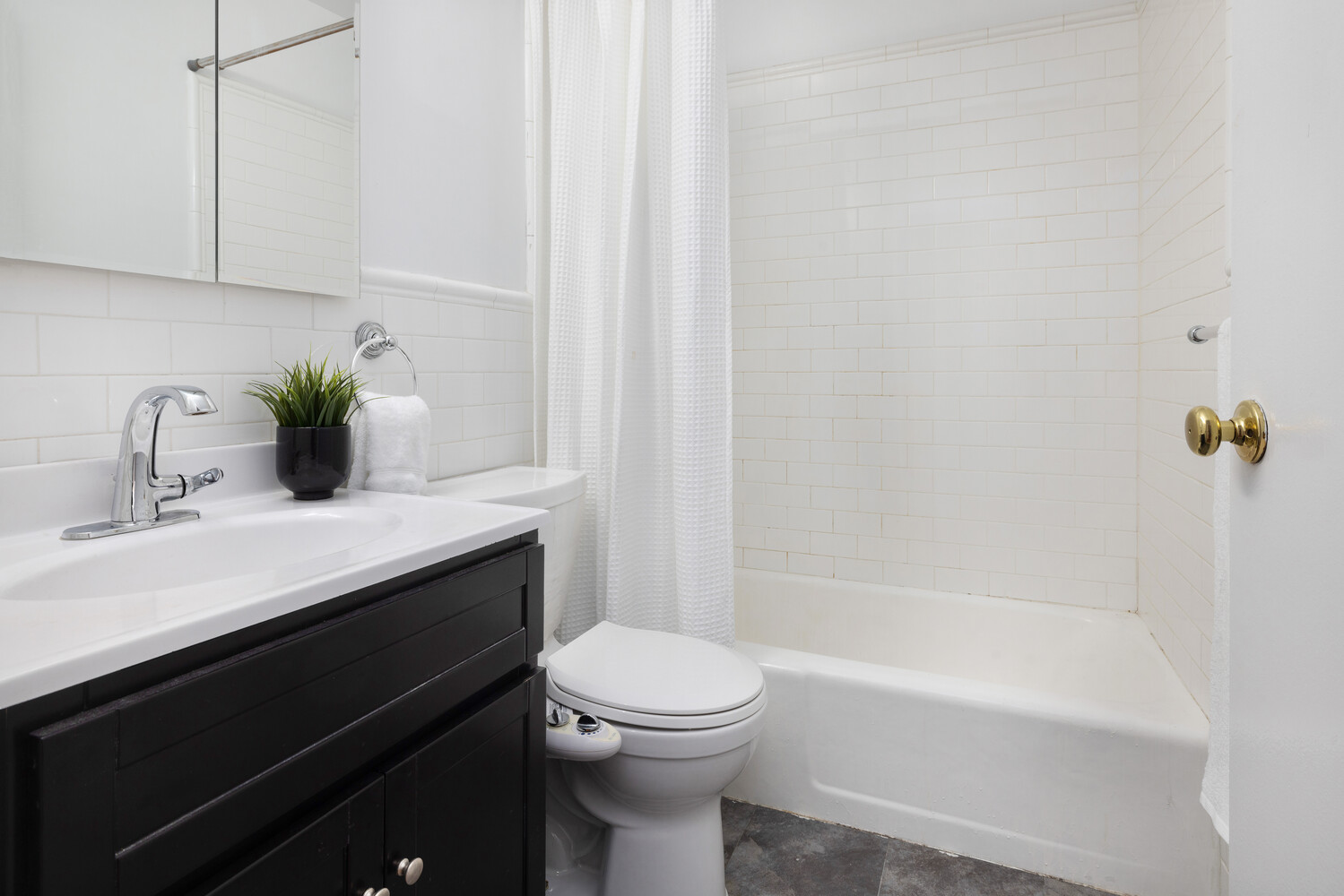 #6 photo, 2025 BROADWAY, Lincoln Square , NY 10023