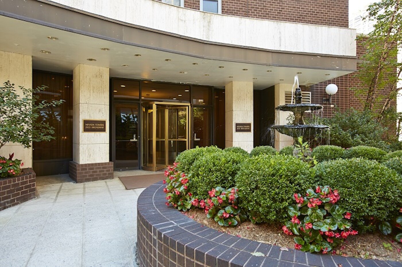 #8 photo, 2025 BROADWAY, Lincoln Square , NY 10023