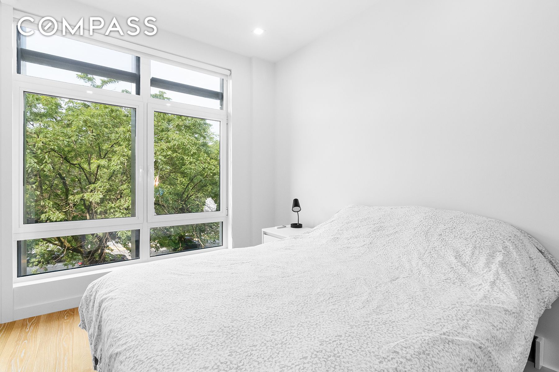 #6 photo, 309 Ocean Parkway, Kensington , NY 11218