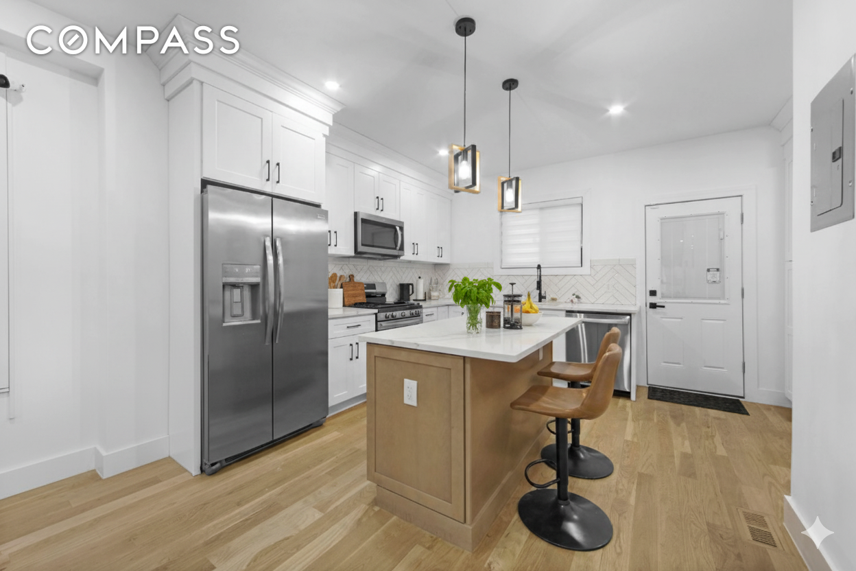 #3 photo, 1173 E 43rd Street, ブルックリン区 East Flatbush , NY 11210