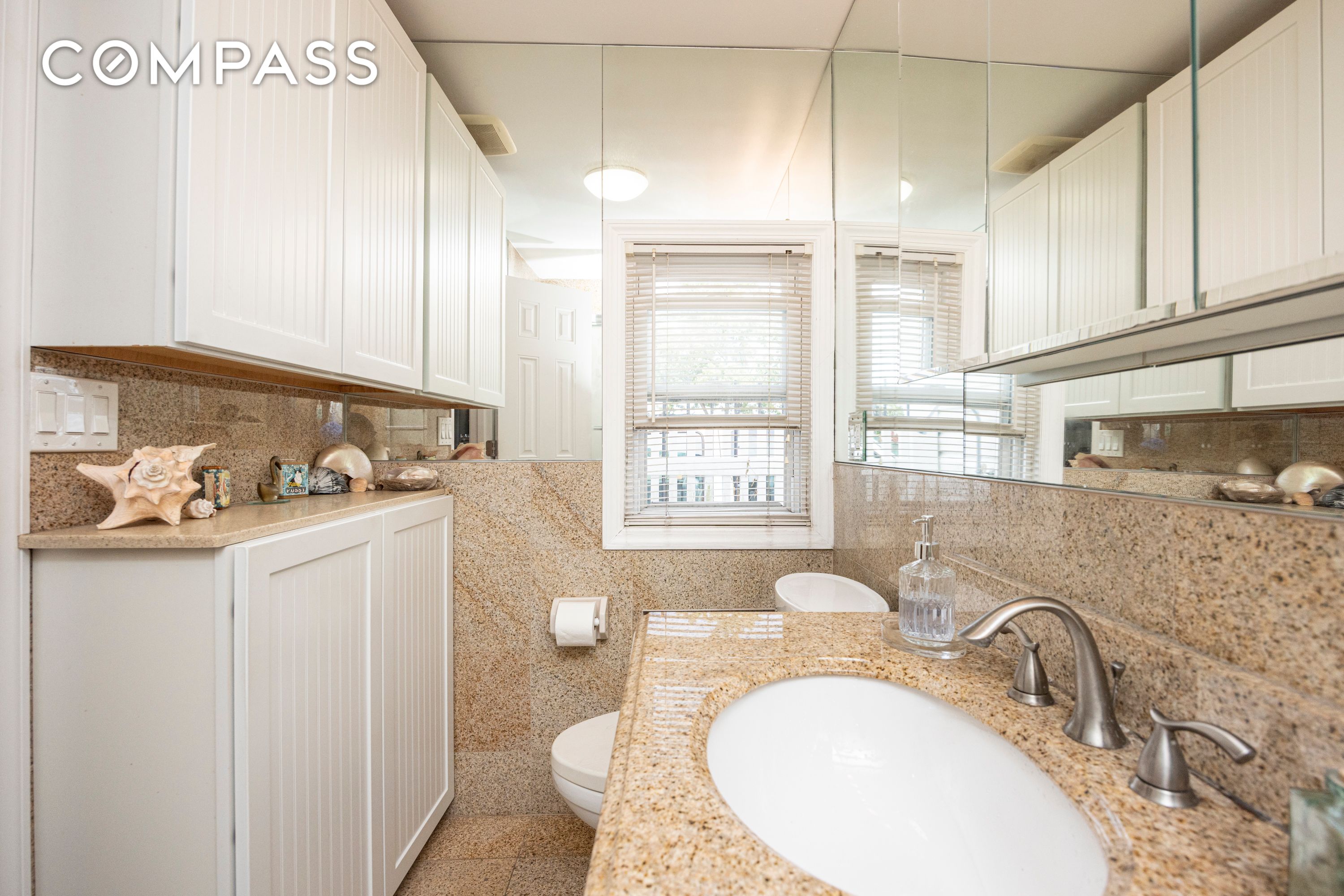 #12 photo, 355 D Dormans Court, クイーンズ区 Hammels , NY 11693