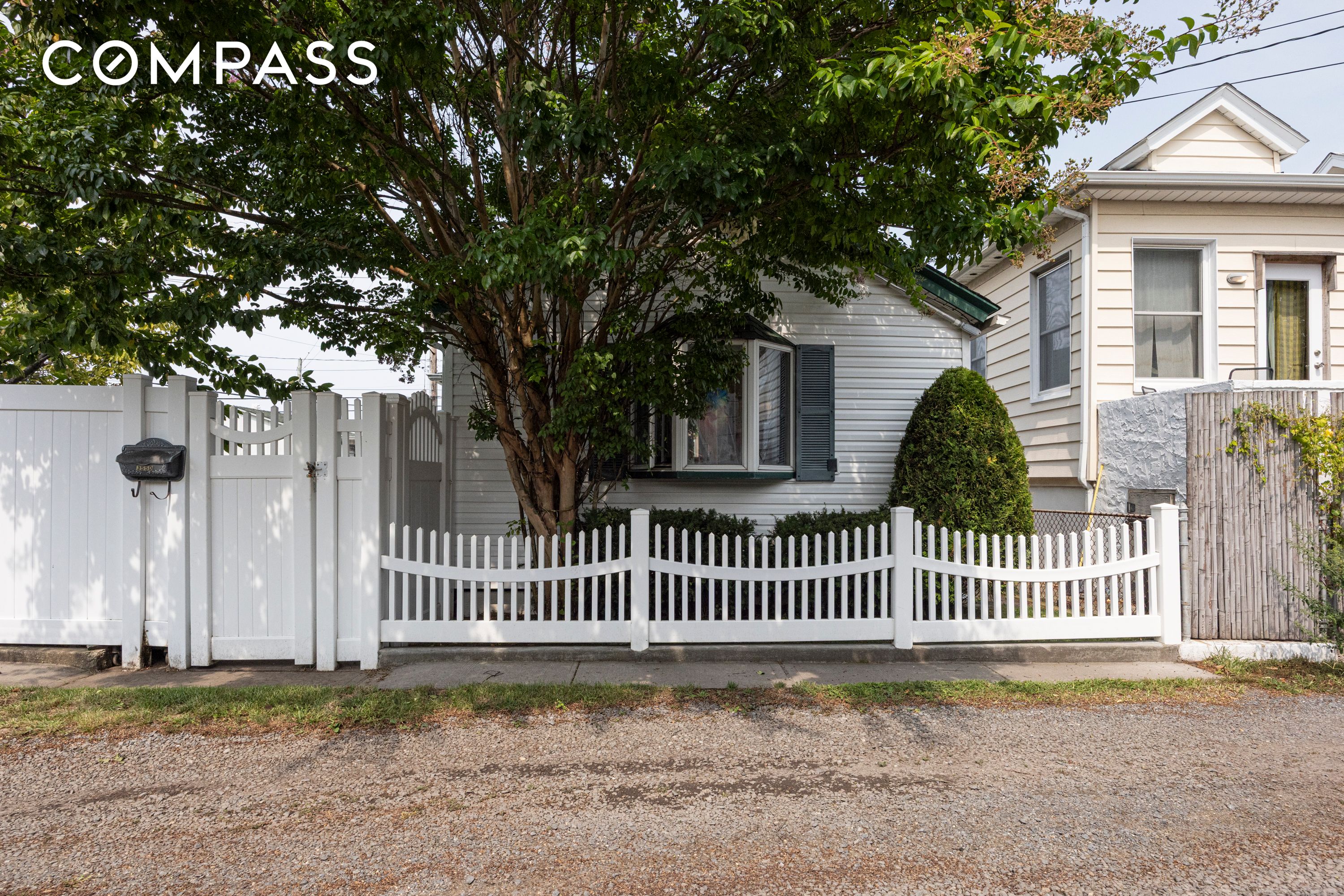 #13 photo, 355 D Dormans Court, クイーンズ区 Hammels , NY 11693