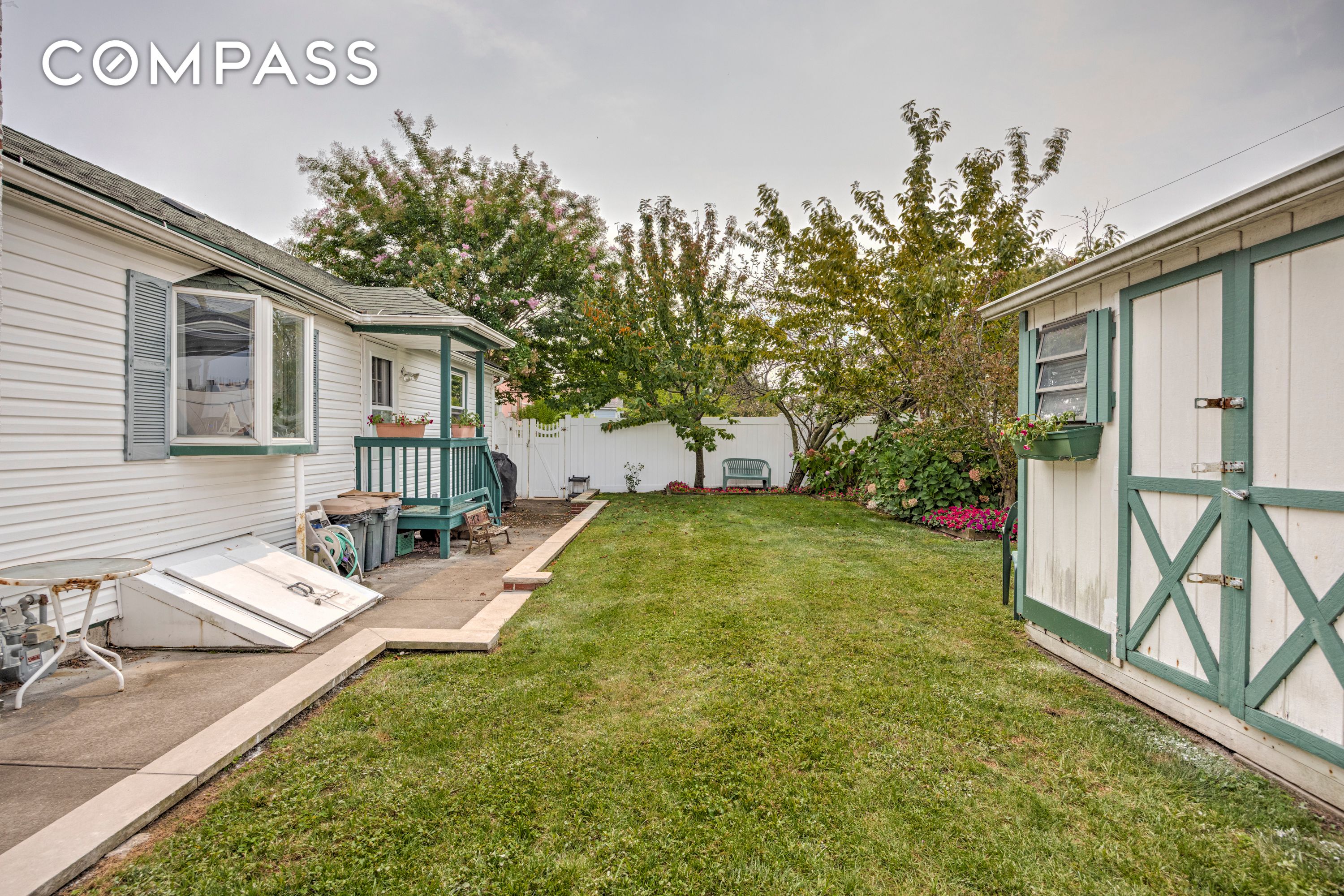 #14 photo, 355 D Dormans Court, クイーンズ区 Hammels , NY 11693