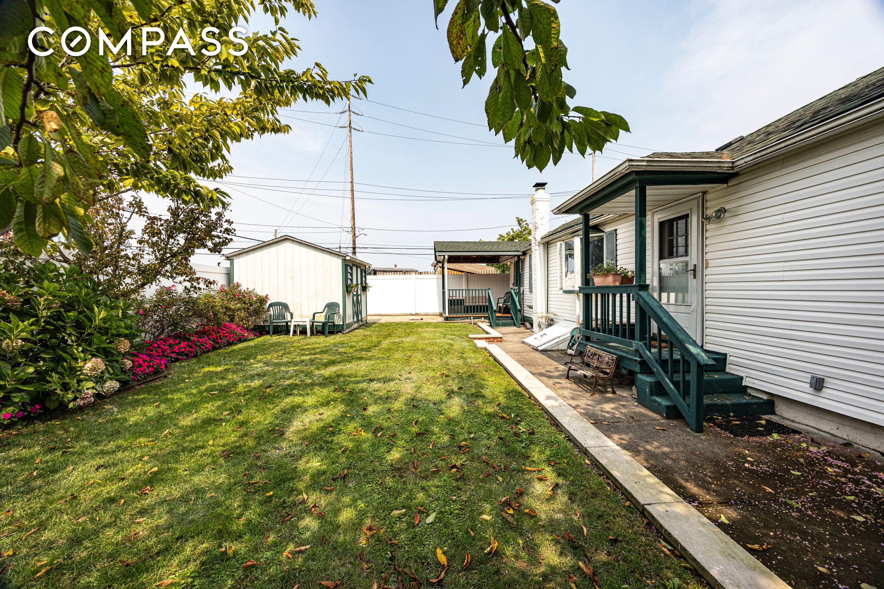 #3 photo, 355 D Dormans Court, クイーンズ区 Hammels , NY 11693