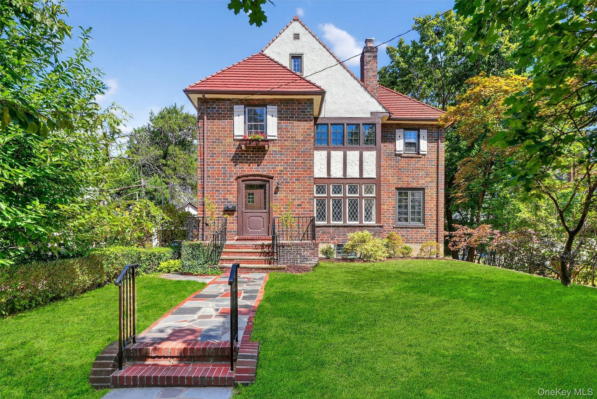 #3 photo, 15 Park Place, Fleetwood , NY 10552