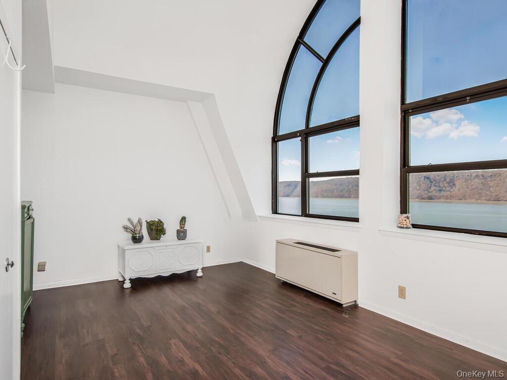 #15 photo, 23 Water Grant Street, 纽约州 Yonkers , NY 10701