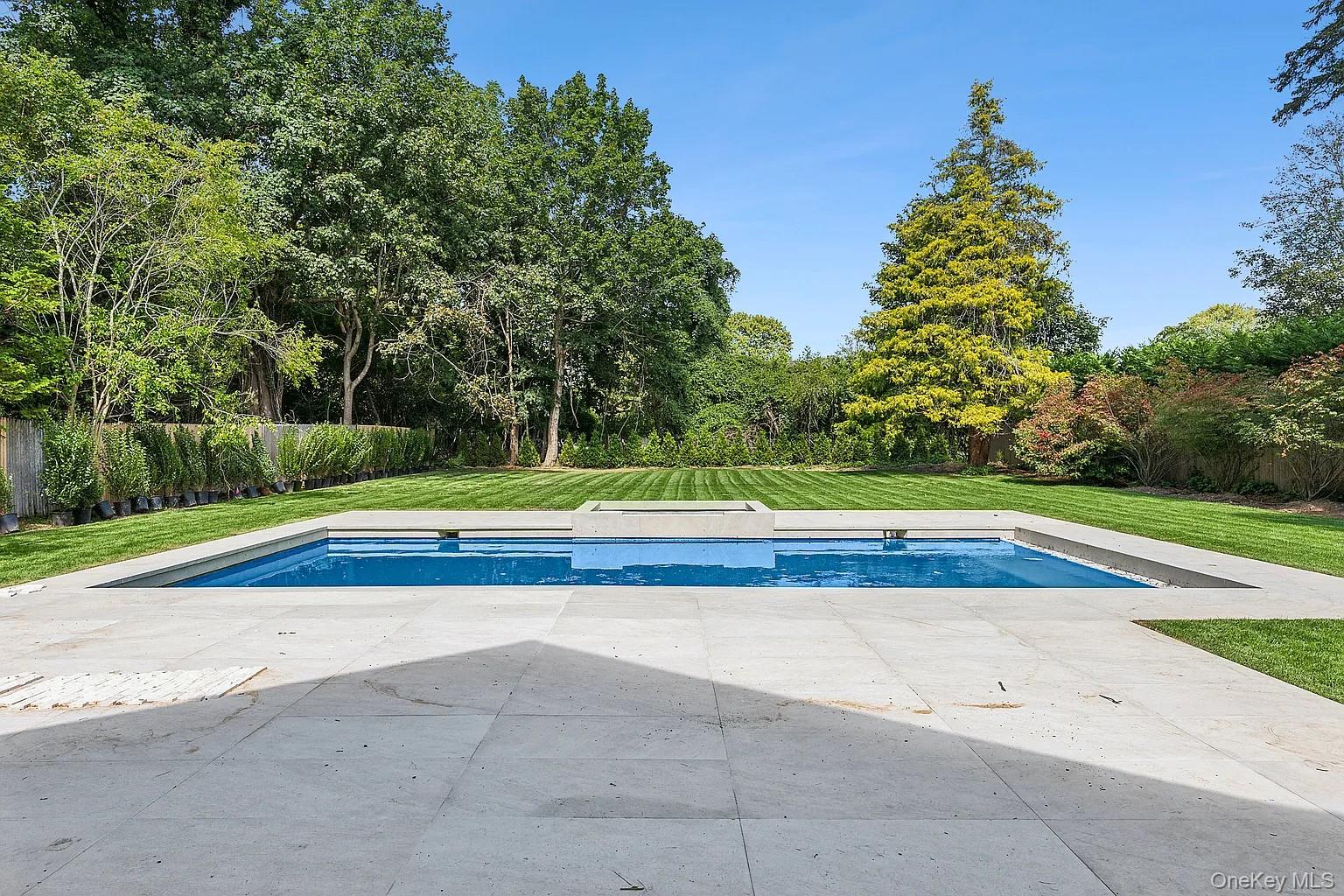 #5 photo, 69 Halsey Street, サフォーク郡 Southampton , NY 11968