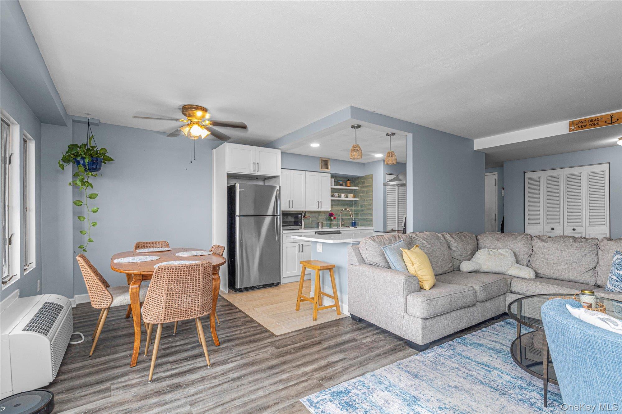 #3 photo, 235 W Park Avenue, ナッソー郡 Long Beach , NY 11561