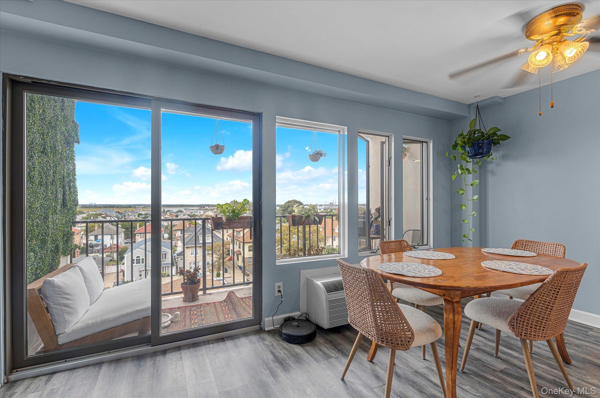 #6 photo, 235 W Park Avenue, ナッソー郡 Long Beach , NY 11561