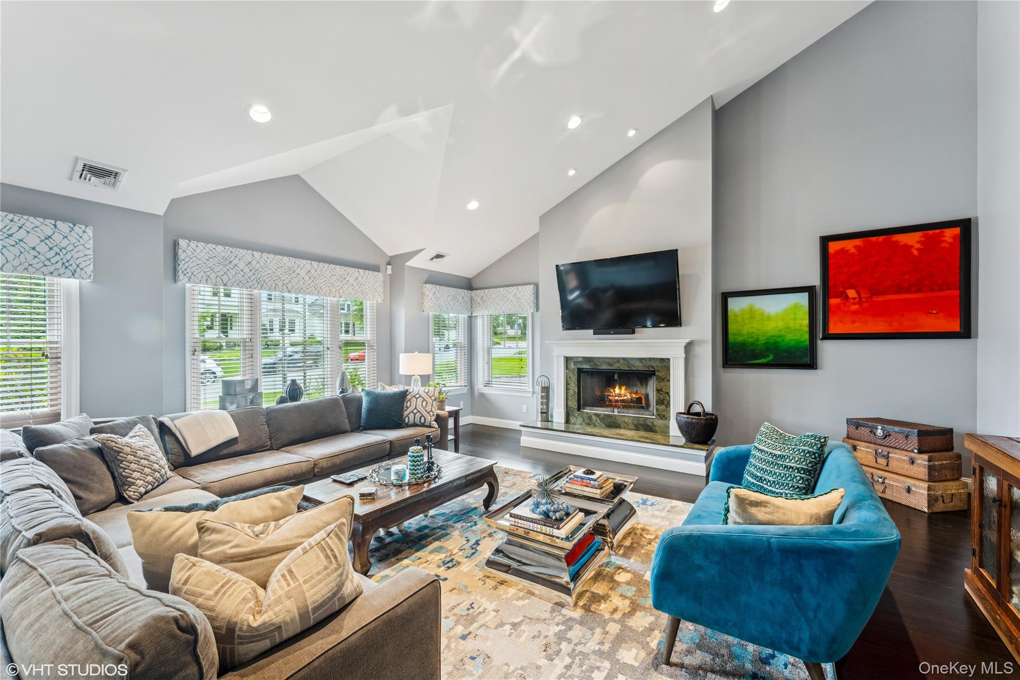 #10 photo, 15 Flamingo Road, नासाउ काउंटी East Hills , NY 11576