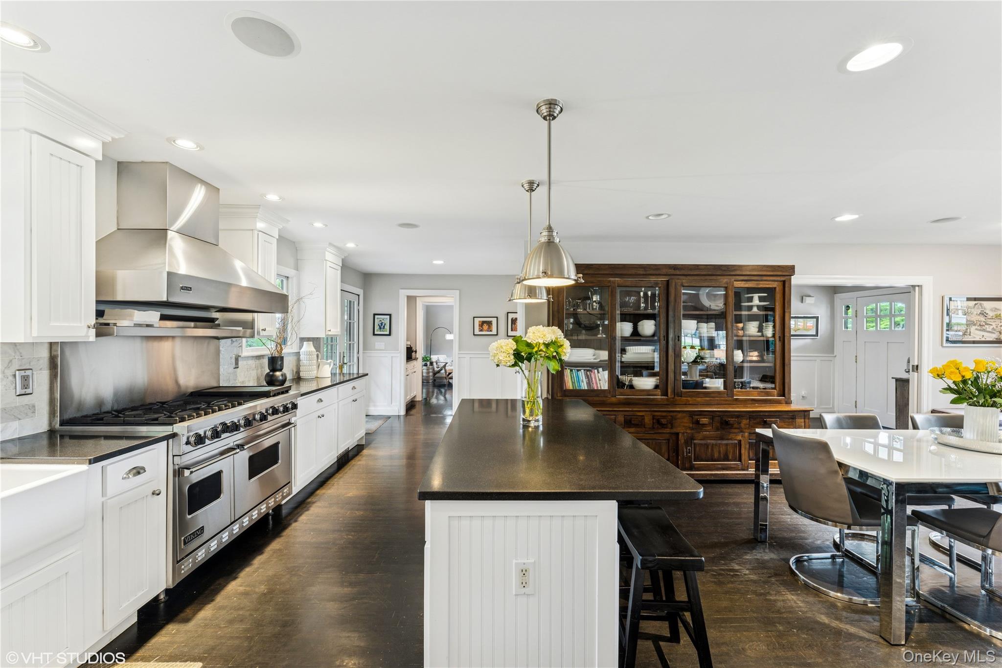 #6 photo, 15 Flamingo Road, नासाउ काउंटी East Hills , NY 11576